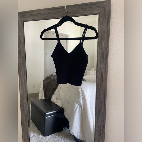 Topshop Tops - Black Topshop tank cropped tank